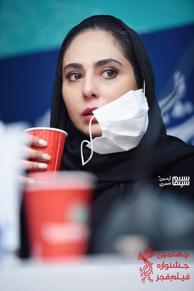 رعنا آزادی ور در نشست خبری «مرد بازنده» در چهلمین جشنواره فیلم فجر